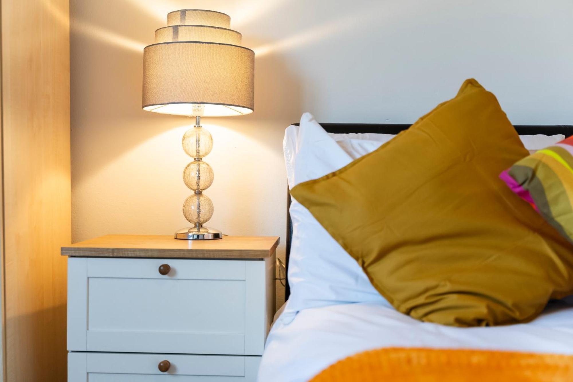 Apartment 2 Bedroom 4 Beds Flat With Free Parking Sleeps 7 Guest Birmingham